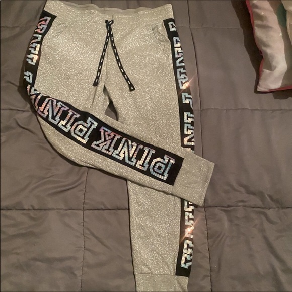 🦄✨ISO✨🦄LOOKING FOR THIS ‼️HELP ME OUT ‼️ - Picture 2 of 3